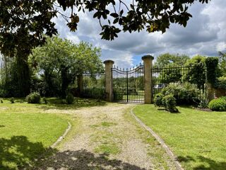  Maison � vendre 9 pi�ces 297 m�