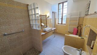  Maison � vendre 8 pi�ces 300 m�