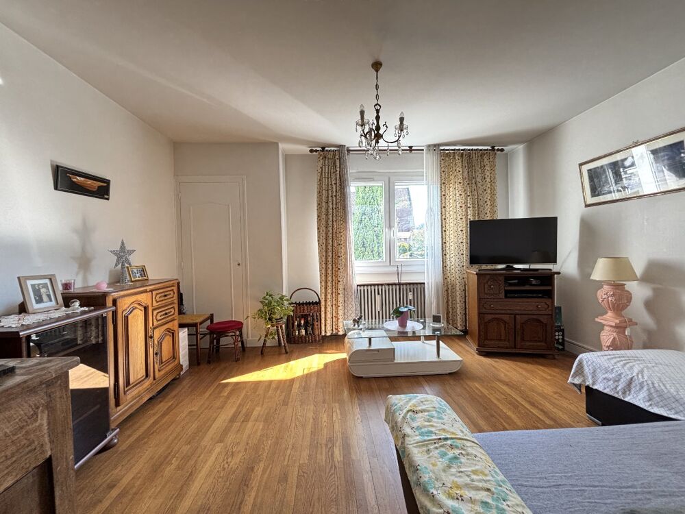 Appartement 2 pièces 47 m² · à Cran Gevrier · 47 m² · 215 000 €