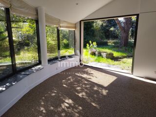  Maison � vendre 9 pi�ces 270 m� Denee