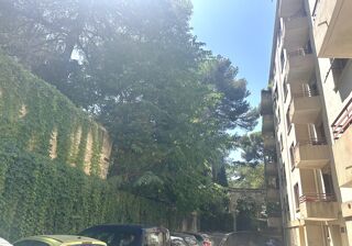  Appartement à louer 3 pièces 87 m²