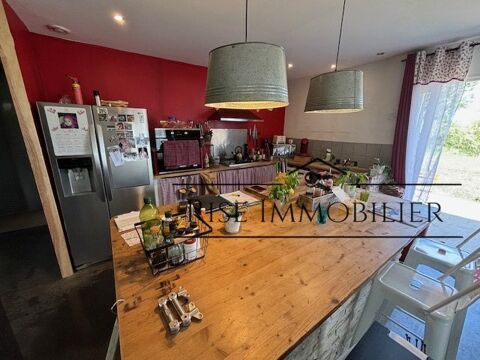   Maison Maison - 4 pi�ce(s) - 160 m�