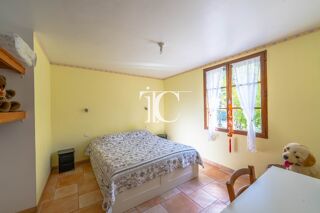  Maison  vendre 4 pices 131 m