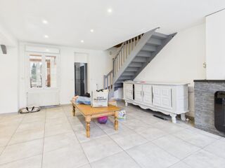  Maison � vendre 14 pi�ces 301 m�