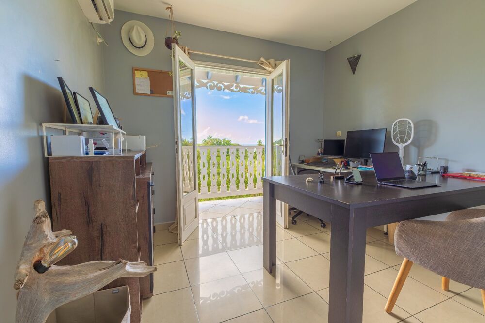 à vendre  Maison Sainte-Rose (97115)