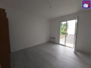 Appartement à louer 4 pièces 91 m²