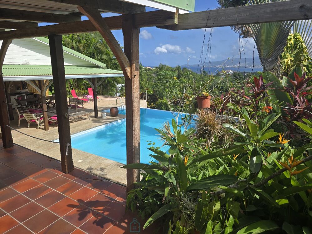 � vendre  Villa Les Trois-�lets (97229)