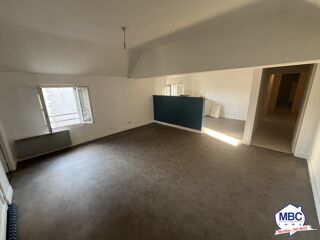  Immeuble à vendre 279 m²