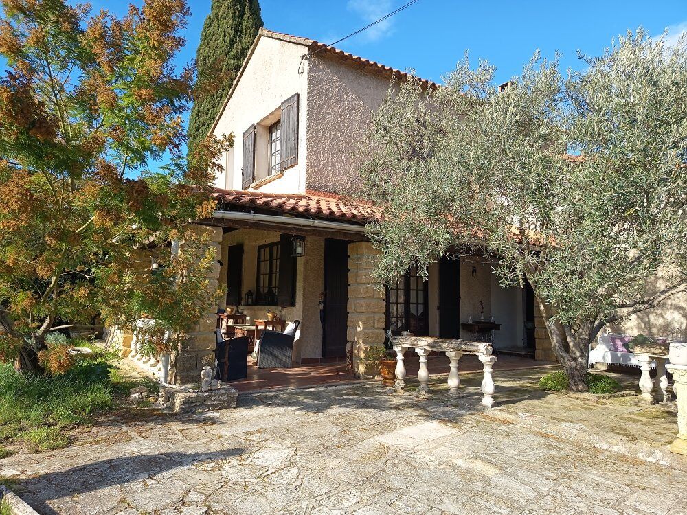 Maison 7 pièces 171 m² · à Beaucaire · 171 m² · 348 000 €