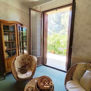  Maison � vendre 9 pi�ces 242 m�