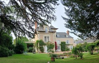  Maison à vendre 12 pièces 360 m²