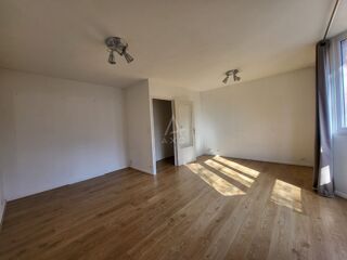  Appartement � vendre 3 pi�ces 64 m�