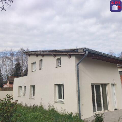   Maison Maison - 4 pi�ce(s) - 104 m�