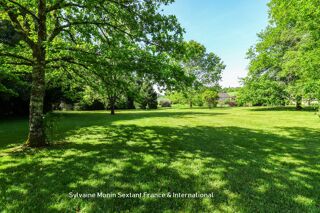  Villa à vendre 12 pièces 520 m²