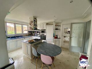  Maison � vendre 7 pi�ces 190 m�