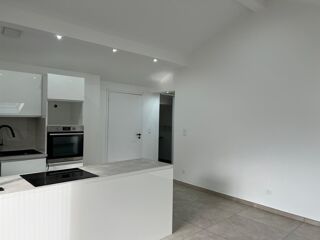  Appartement à louer 3 pièces 70 m²