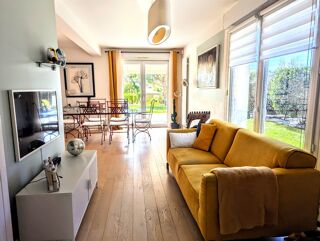  Villa  vendre 5 pices 105 m