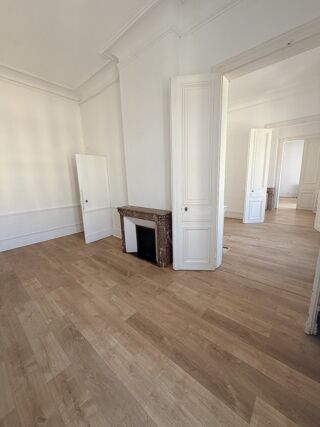  Appartement à vendre 4 pièces 158 m²