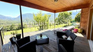  Villa à vendre 8 pièces 150 m²