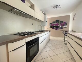  Appartement � vendre 4 pi�ces 80 m�