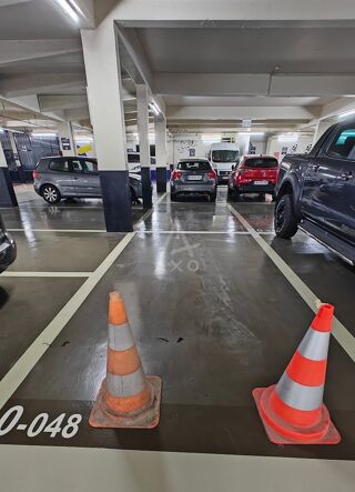  Parking / Garage  vendre 12 m