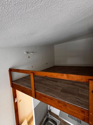  Appartement à louer 1 pièce 22 m²