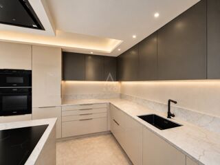  Maison à vendre 8 pièces 235 m²