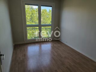  Appartement � vendre 4 pi�ces 78 m�