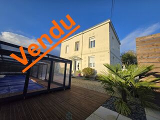  Maison à vendre 9 pièces 200 m²