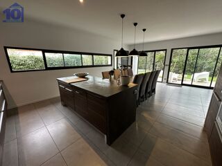  Maison � vendre 5 pi�ces 150 m�