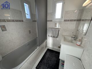  Maison � vendre 8 pi�ces 175 m�