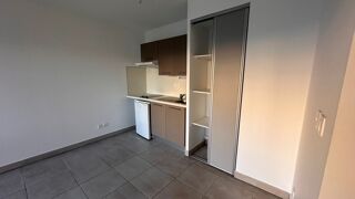  Appartement à louer 2 pièces 40 m²