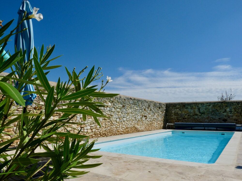 � vendre  Maison Angles-sur-l'Anglin (86260)