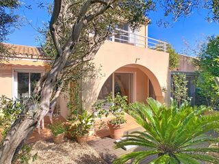  Villa  vendre 4 pices 148 m