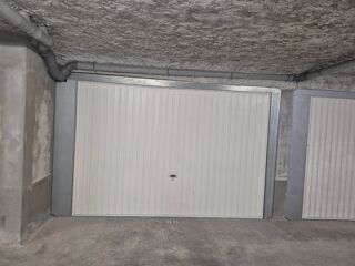  Parking / Garage à vendre 1 pièce 17 m²