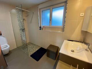  Maison à vendre 8 pièces 182 m²