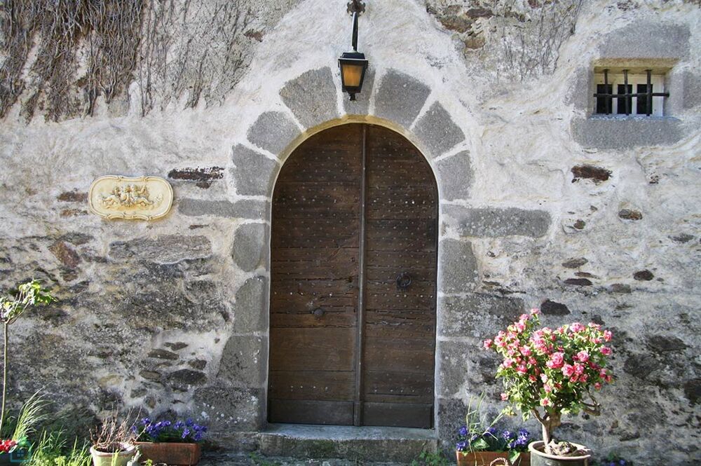 � vendre  Propri�t�/ch�teau Saint-Jory-de-Chalais (24800)