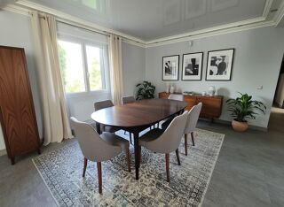  Villa à vendre 8 pièces 224 m²