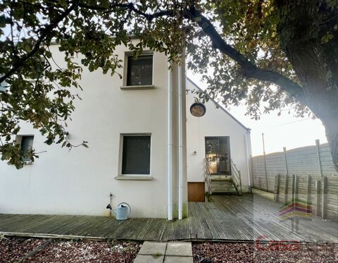   Maison Maison - 7 pi�ce(s) - 160 m�