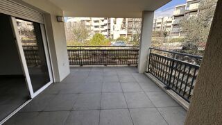  Appartement à louer 2 pièces 38 m²