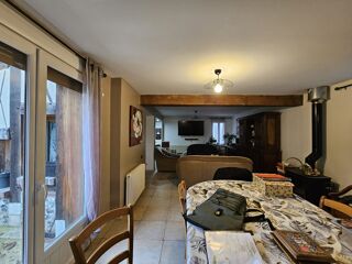  Maison  vendre 8 pices 175 m