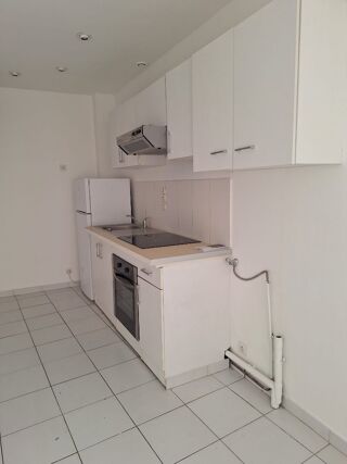  Maison à louer 2 pièces 27 m² Paulhan