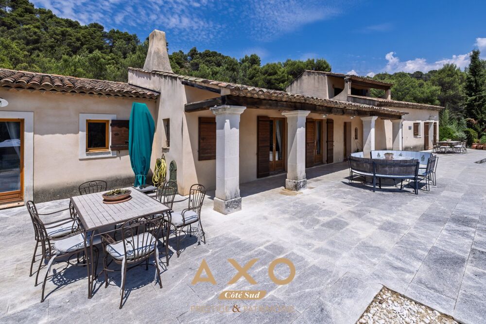 à vendre  Maison Saint-Marc-Jaumegarde (13100)