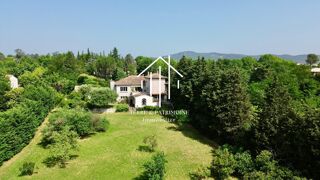  Maison  vendre 11 pices 360 m