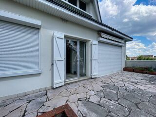  Maison  vendre 7 pices 162 m