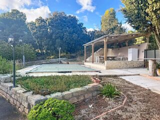  Maison � vendre 7 pi�ces 200 m�