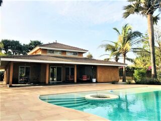  Maison � vendre 4 pi�ces 200 m� Saly