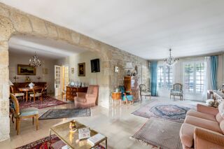  Villa � vendre 7 pi�ces 250 m�