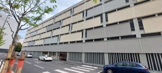  Parking / Garage � vendre 