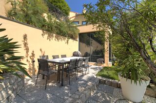  Maison � vendre 8 pi�ces 211 m�